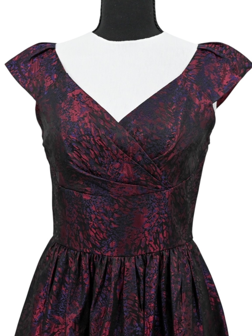 VTG-Style Suzi Chin Burgundy Brocade 1950s Retro-Glam Cocktail Dress Sz 4 - Picture 3 of 10